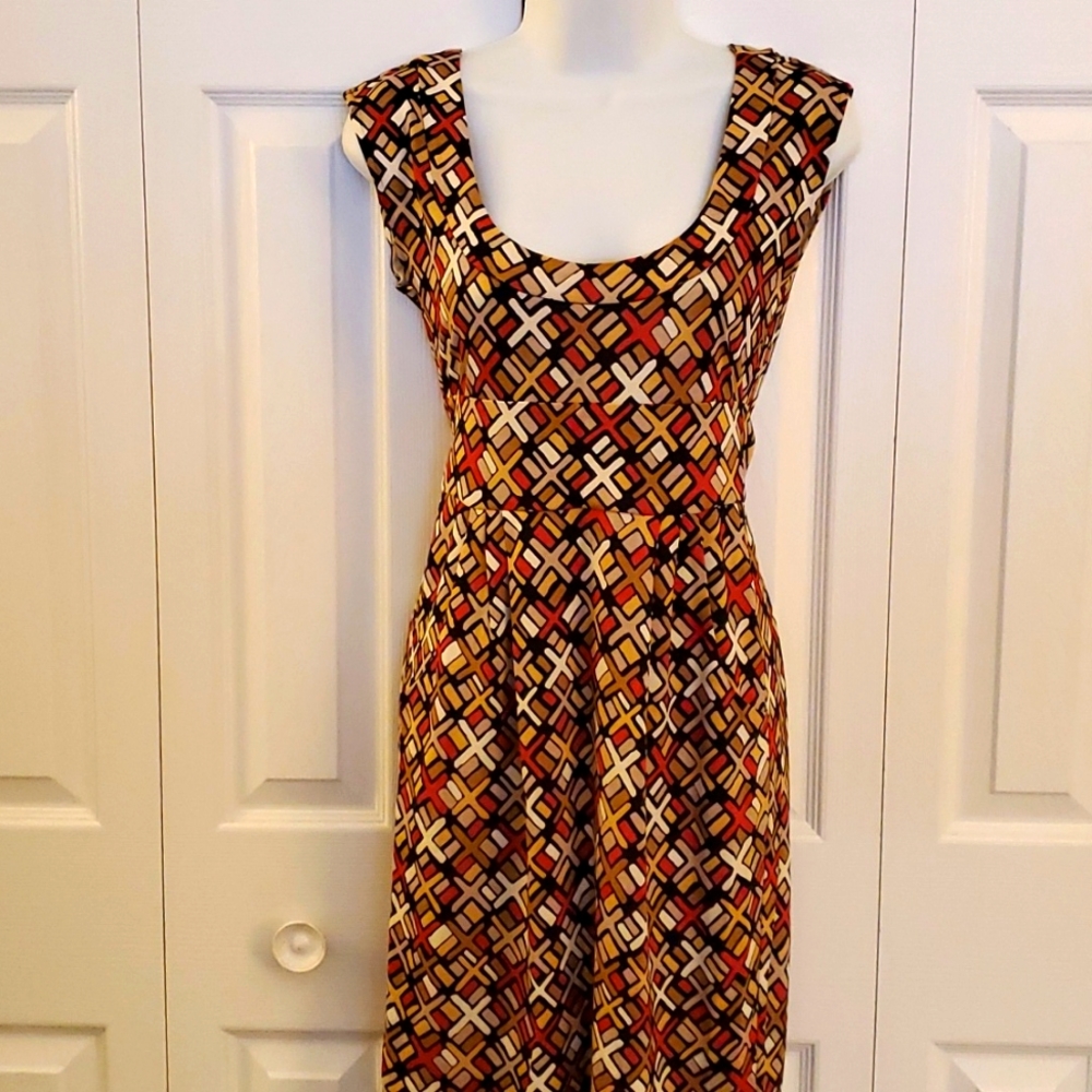 Diane Von Furstenberg | 100% Silk Printed Dress Sz 2